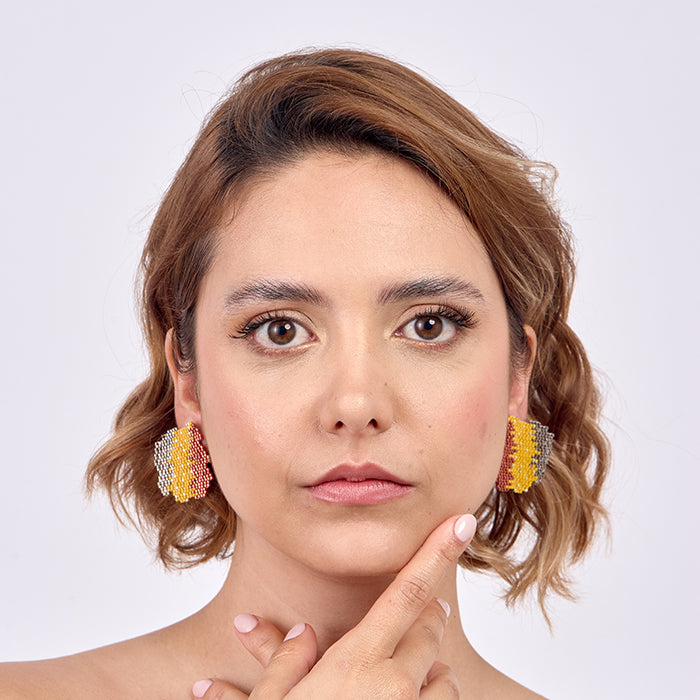 Aretes Hylocharis