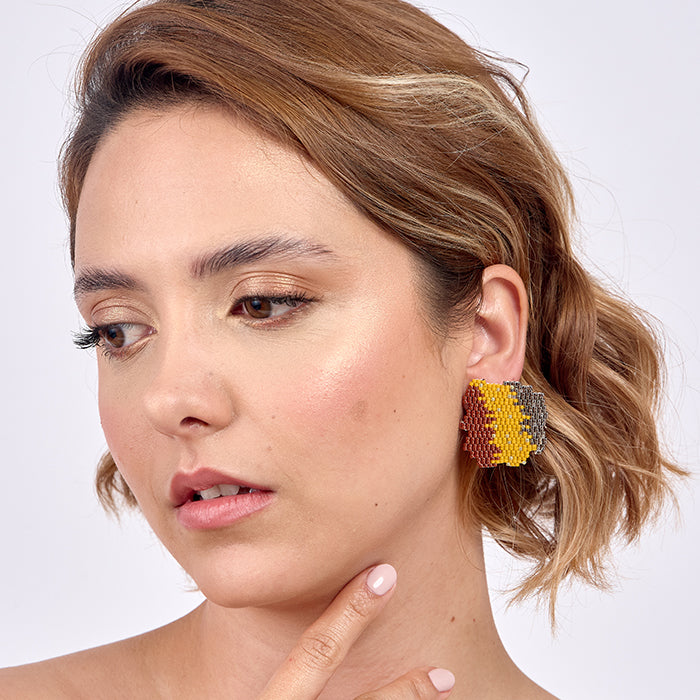 Aretes Hylocharis